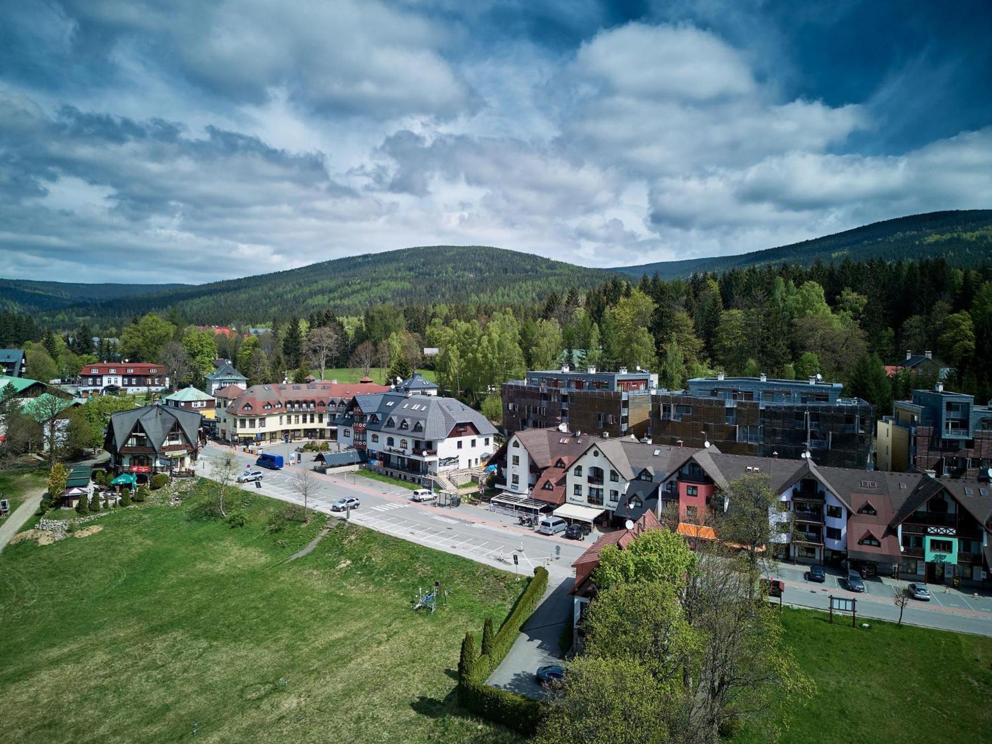 Apartment Harrachov 561 By Interhome Екстер'єр фото